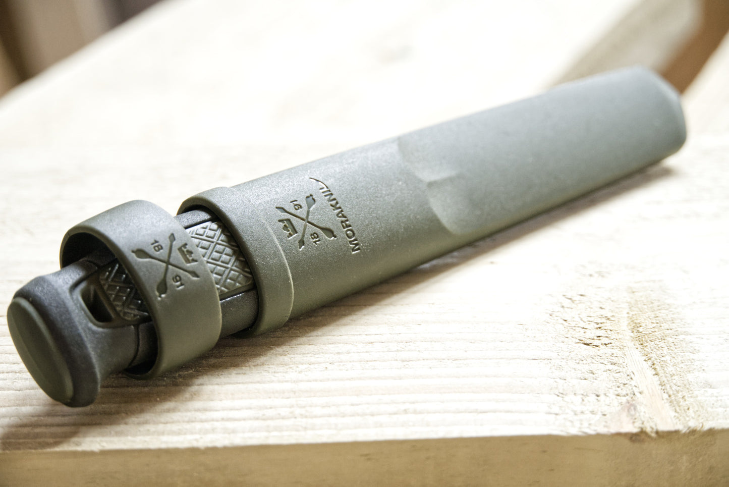 MORAKNIV pārgājiena nazis Kansbol MultiMount