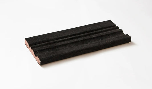 STRYI profilēta asināšanas 30 cm pamatne ar ādu