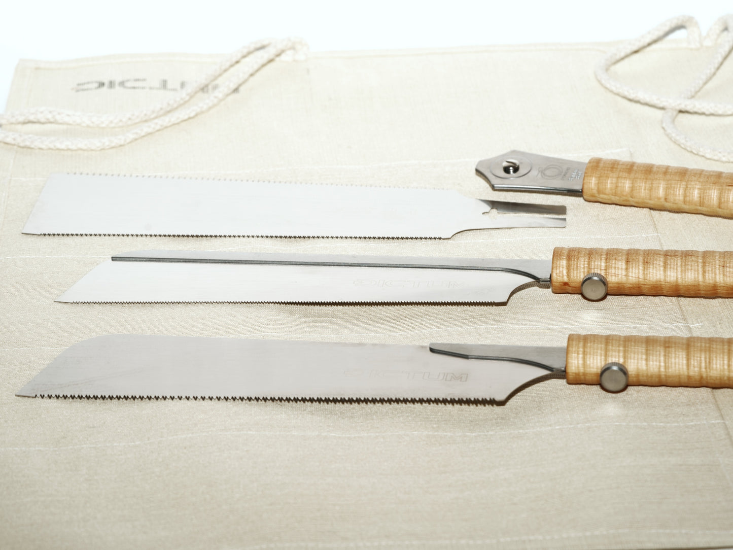 DICTUM japāņu zāģu komplekts, 3 zāģi, ar koka rokturiem