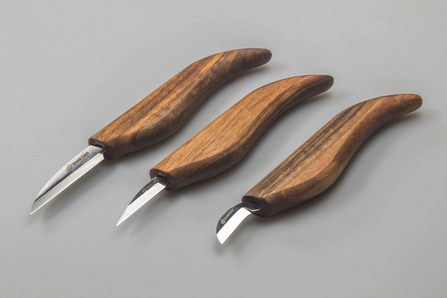 BEAVERCRAFT lux klases kokgriešanas nažu komplekts ar riekstkoka rokturiem S15X